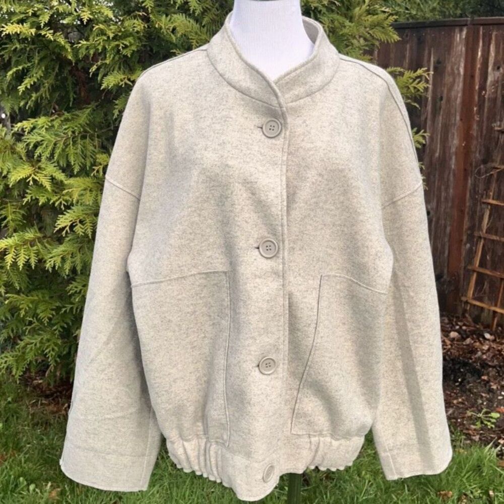 Max Studio Brush Knit Bomber Jacket‎ Oatmeal Large Button Front